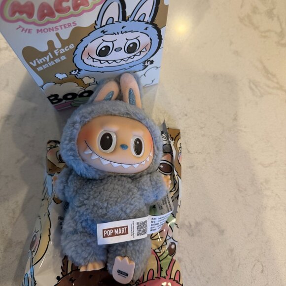 PopMart The Monsters - Exciting Macaron - Picture 7 of 8